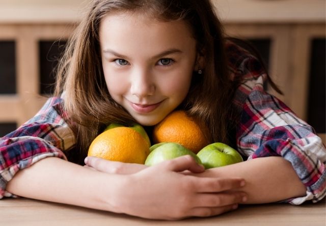Los carbohidratos son esenciales en una dieta sana para niños